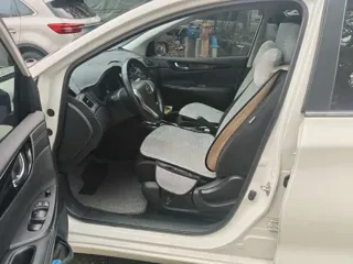 Nissan Tiida 2024 купить из Китая, цена 1 621 000 ₽ — Suifenhe Auto