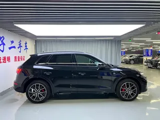 Audi Q5 2025 купить из Китая, цена 6 079 000 ₽ — Suifenhe Auto