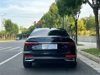 Audi A6 2025 купить из Китая, цена 6 044 000 ₽ — Suifenhe Auto