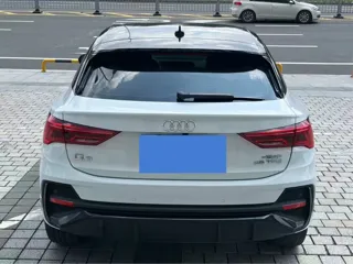 Audi Q3 Sportback 2023 купить из Китая, цена 2 745 000 ₽ — Suifenhe Auto