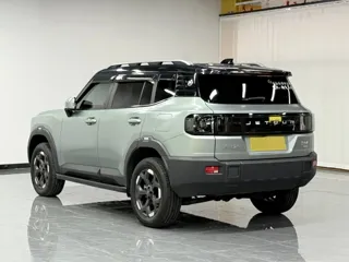 Jetour Freedom 2025 купить из Китая, цена 3 999 000 ₽ — Suifenhe Auto