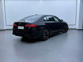 BMW i5 2025 купить из Китая, цена 9 367 000 ₽ — Suifenhe Auto