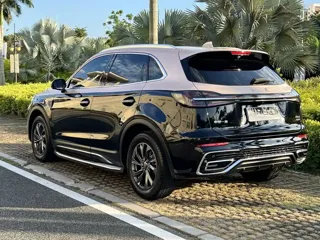 Hongqi HS5 2025 купить из Китая, цена 3 953 000 ₽ — Suifenhe Auto