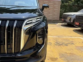 Hongqi HS7 2024 купить из Китая, цена 4 423 000 ₽ — Suifenhe Auto