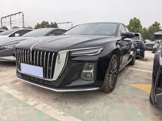 Hongqi H5 2025 купить из Китая, цена 2 815 000 ₽ — Suifenhe Auto