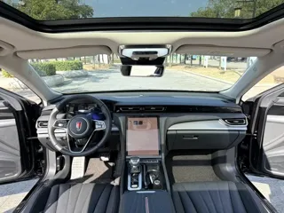 Hongqi H5 2025 купить из Китая, цена 2 747 000 ₽ — Suifenhe Auto