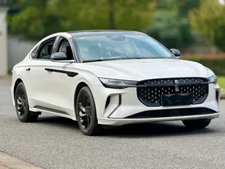 Lincoln Z 2025 купить из Китая, цена 5 329 000 ₽ — Suifenhe Auto
