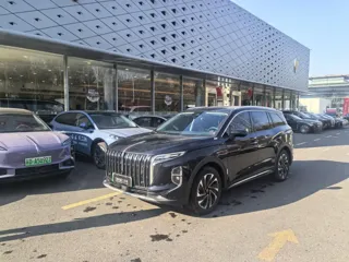 Hongqi HS7 2024 купить из Китая, цена 4 872 000 ₽ — Suifenhe Auto