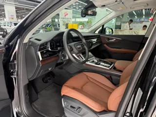 Audi Q7 2025 купить из Китая, цена 11 548 000 ₽ — Suifenhe Auto