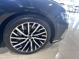 Audi A8 2024 купить из Китая, цена 14 802 000 ₽ — Suifenhe Auto