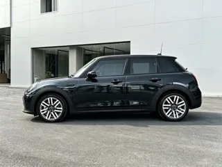 MINI Cooper 2024 купить из Китая, цена 3 218 000 ₽ — Suifenhe Auto