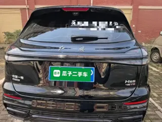 Hongqi HS5 2025 купить из Китая, цена 4 195 000 ₽ — Suifenhe Auto