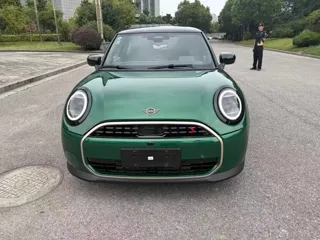 MINI Cooper 2025 купить из Китая, цена 5 247 000 ₽ — Suifenhe Auto