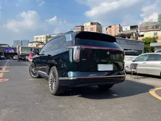 Hyper HL 2025 купить из Китая, цена 6 893 000 ₽ — Suifenhe Auto