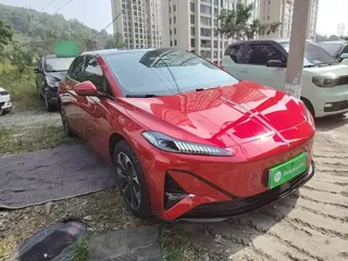 Hongqi Tiangong 05 2025 купить из Китая, цена 3 535 000 ₽ — Suifenhe Auto