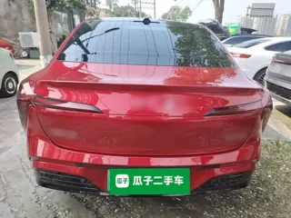 Hongqi Tiangong 05 2025 купить из Китая, цена 3 535 000 ₽ — Suifenhe Auto