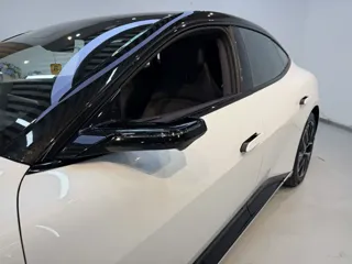 Avatr 06 2025 купить из Китая, цена 5 013 000 ₽ — Suifenhe Auto