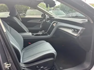 Hongqi H5 PHEV 2025 купить из Китая, цена 3 431 000 ₽ — Suifenhe Auto
