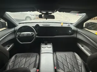 Changan CS75 Plus 2025 купить из Китая, цена 3 183 000 ₽ — Suifenhe Auto