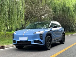 Hongqi Tiangong 08 2024 купить из Китая, цена 4 406 000 ₽ — Suifenhe Auto