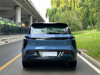 Hongqi Tiangong 08 2024 купить из Китая, цена 4 406 000 ₽ — Suifenhe Auto