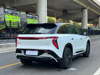 Hongqi Tiangong 08 2025 купить из Китая, цена 4 259 000 ₽ — Suifenhe Auto