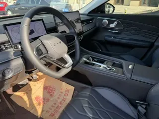 Chery Arrizo 8 Pro 2025 купить из Китая, цена 2 912 000 ₽ — Suifenhe Auto