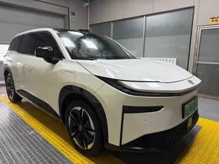 Toyota bZ3X 2026 купить из Китая, цена 3 895 000 ₽ — Suifenhe Auto