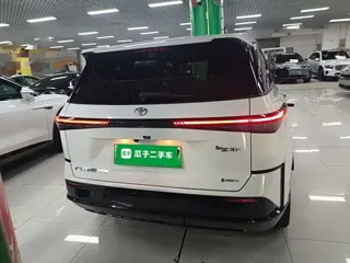 Toyota bZ3X 2025 купить из Китая, цена 3 593 000 ₽ — Suifenhe Auto