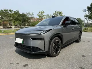 Toyota bZ3X 2025 купить из Китая, цена 3 729 000 ₽ — Suifenhe Auto