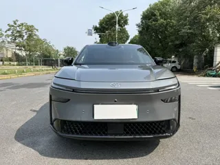 Toyota bZ3X 2025 купить из Китая, цена 3 729 000 ₽ — Suifenhe Auto