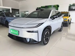Toyota bZ3X 2025 купить из Китая, цена 3 694 000 ₽ — Suifenhe Auto