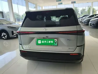 Toyota bZ3X 2025 купить из Китая, цена 3 694 000 ₽ — Suifenhe Auto