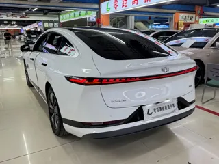 Changan A07 2025 купить из Китая, цена 3 288 000 ₽ — Suifenhe Auto