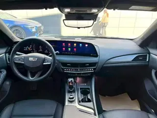 Cadillac CT5 2025 купить из Китая, цена 4 622 000 ₽ — Suifenhe Auto