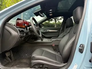 Cadillac CT5 2025 купить из Китая, цена 4 487 000 ₽ — Suifenhe Auto