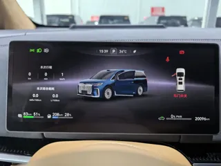 Voyah Dreamer 2025 купить из Китая, цена 6 881 000 ₽ — Suifenhe Auto
