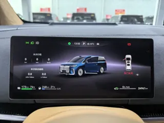 Voyah Dreamer 2025 купить из Китая, цена 6 838 000 ₽ — Suifenhe Auto