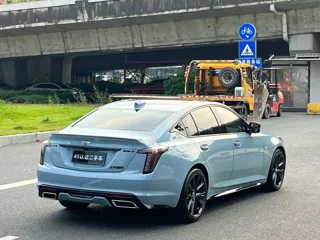 Cadillac CT5 2025 купить из Китая, цена 5 539 000 ₽ — Suifenhe Auto