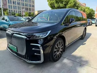 Voyah Dreamer 2025 купить из Китая, цена 7 758 000 ₽ — Suifenhe Auto
