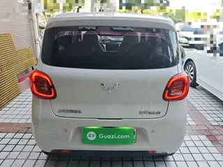 Wuling Hong Guang Mini EV 2025 купить из Китая, цена 1 098 000 ₽ — Suifenhe Auto
