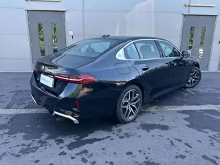 BMW i5 2026 купить из Китая, цена 5 572 000 ₽ — Suifenhe Auto