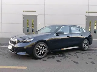 BMW i5 2025 купить из Китая, цена 5 797 000 ₽ — Suifenhe Auto
