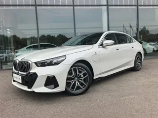 BMW i5 2026 купить из Китая, цена 6 110 000 ₽ — Suifenhe Auto
