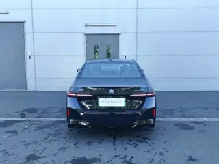 BMW i5 2025 купить из Китая, цена 5 959 000 ₽ — Suifenhe Auto
