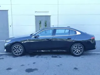 BMW i5 2025 купить из Китая, цена 5 959 000 ₽ — Suifenhe Auto