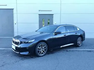 BMW i5 2026 купить из Китая, цена 6 143 000 ₽ — Suifenhe Auto
