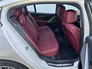 BMW i5 2026 купить из Китая, цена 6 143 000 ₽ — Suifenhe Auto