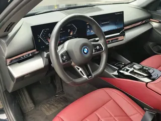 BMW i5 2026 купить из Китая, цена 6 216 000 ₽ — Suifenhe Auto