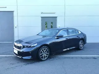 BMW i5 2026 купить из Китая, цена 6 128 000 ₽ — Suifenhe Auto
